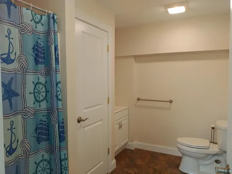 31 Briar Hill Road New Boston NH 03070