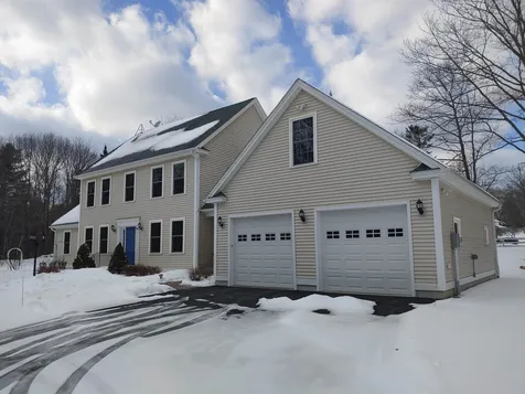 31 Briar Hill Road New Boston NH 03070