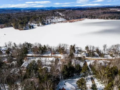 56 Flintlock Circle Gilmanton NH 03237