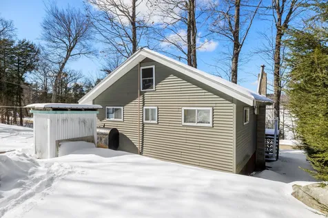 56 Flintlock Circle Gilmanton NH 03237
