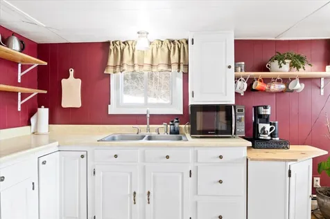 2296 Flint Road Williamstown VT 05679