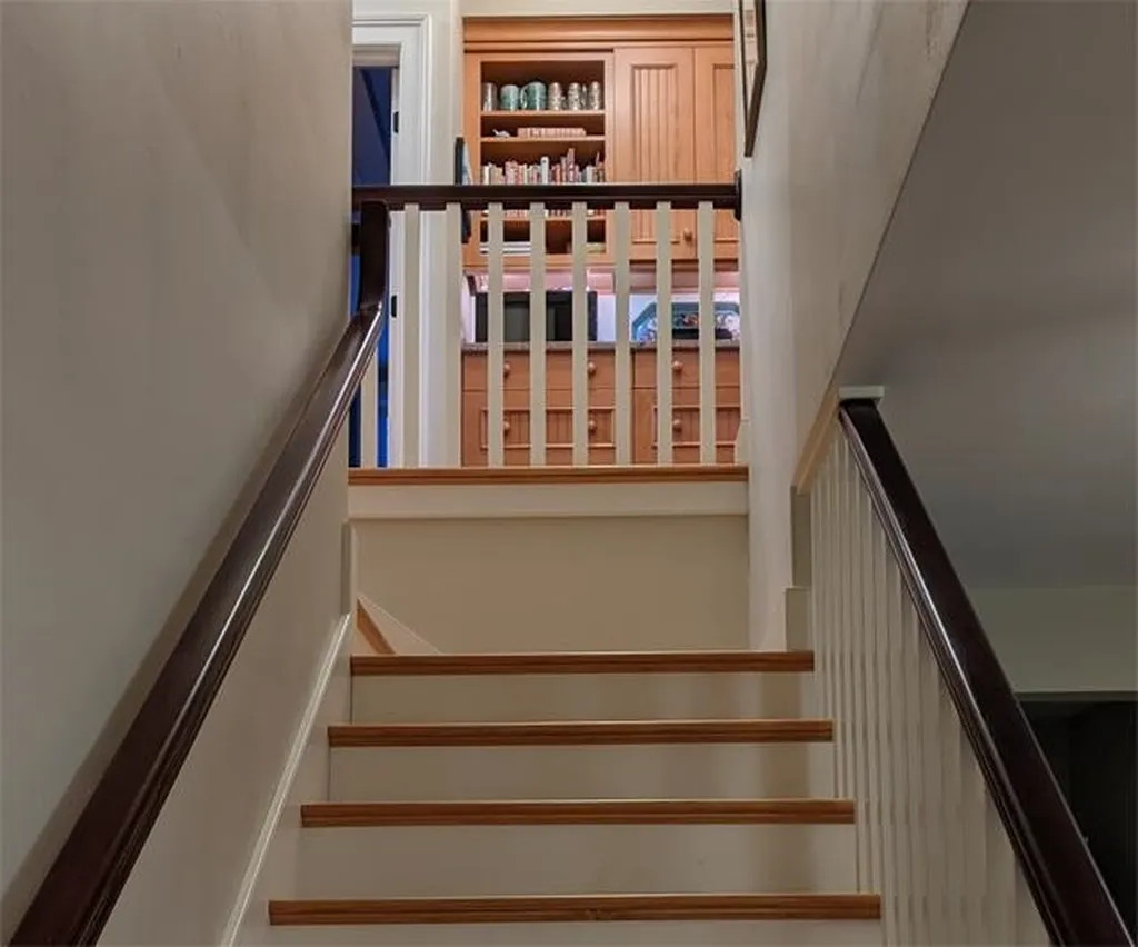 323 North Bingham Street Cornwall VT 05753
