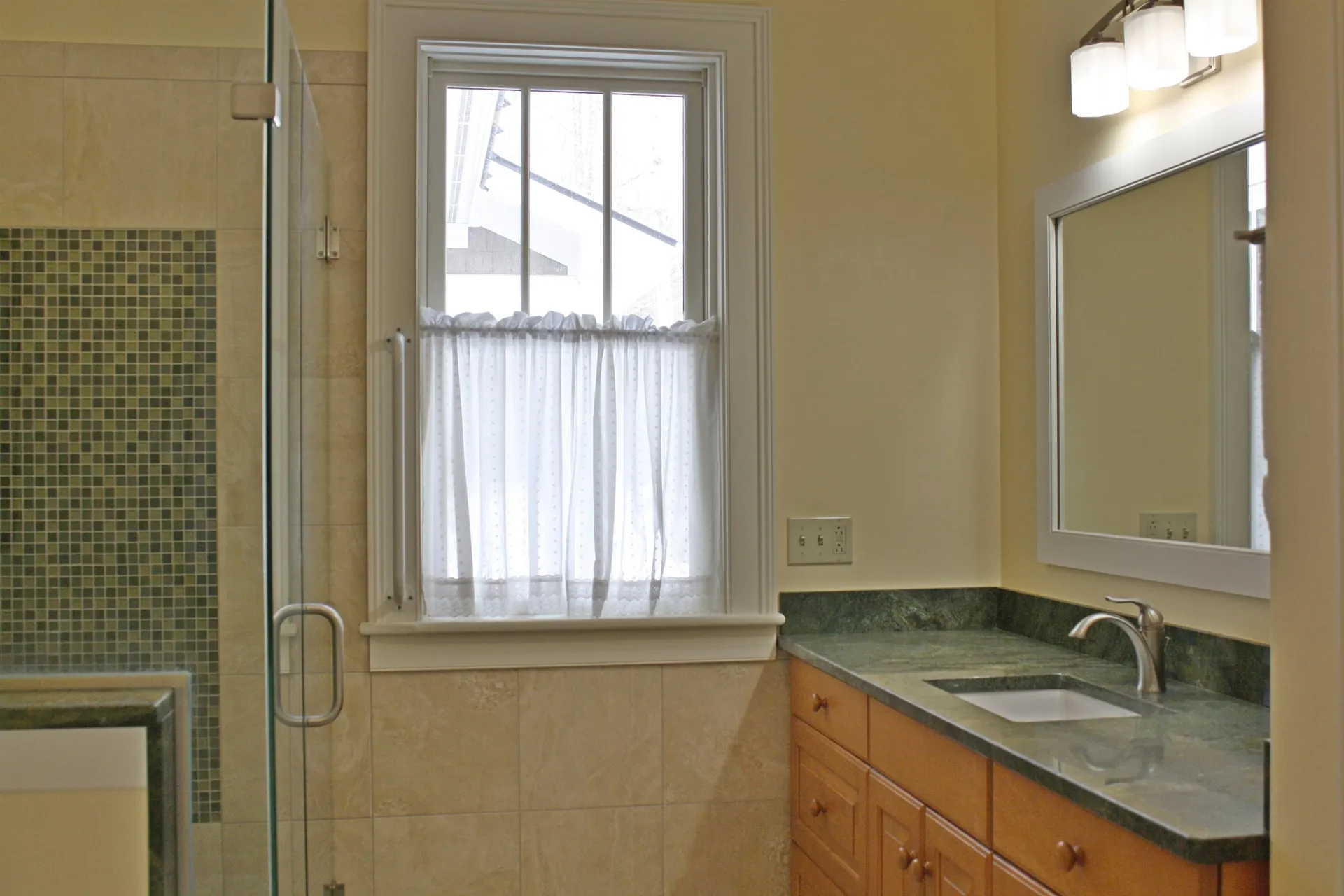 323 North Bingham Street Cornwall VT 05753