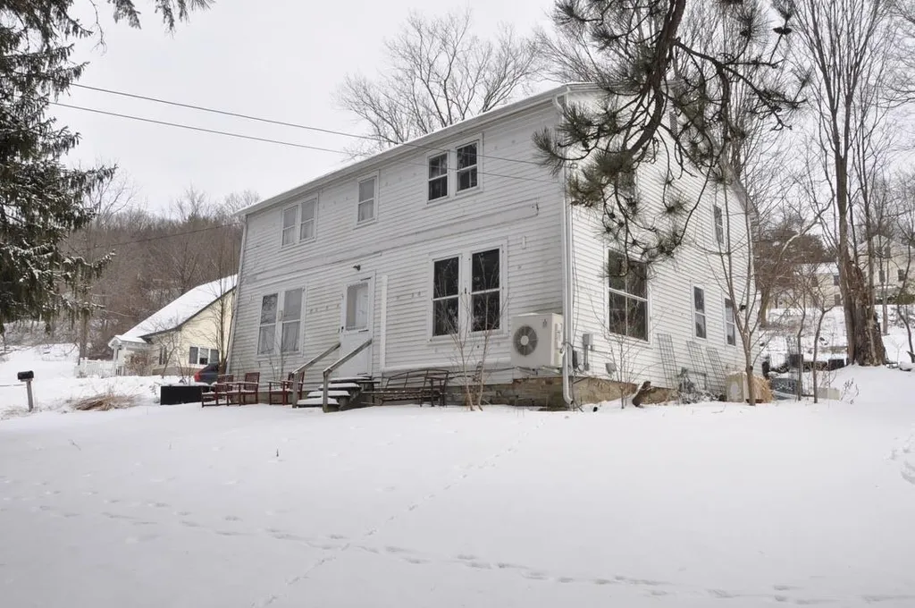 73 N Pleasant Street Middlebury VT 05753