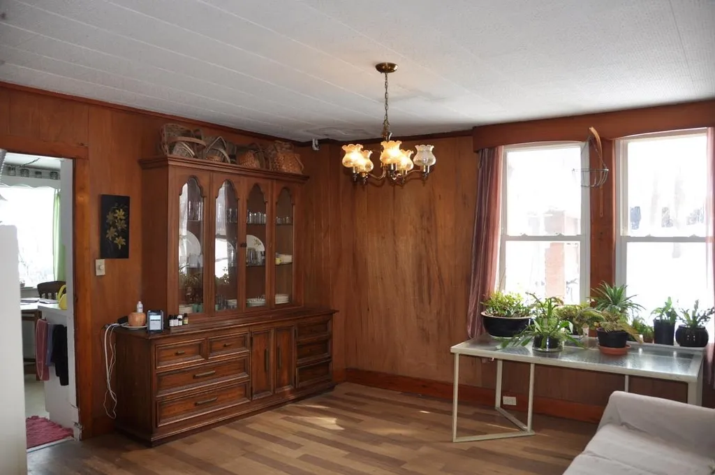 73 N Pleasant Street Middlebury VT 05753