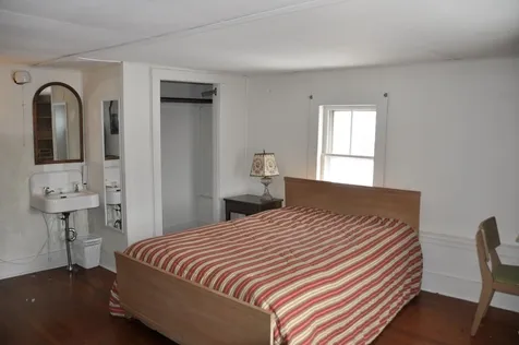 73 N Pleasant Street Middlebury VT 05753