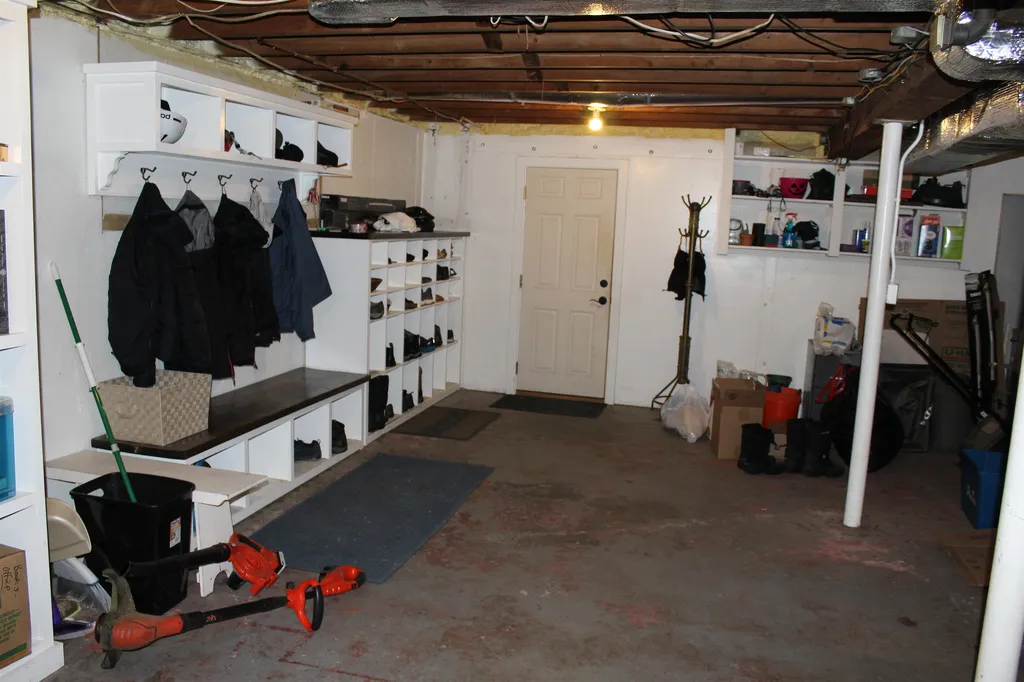295 Ravenswood Terrace Hartford VT 05001