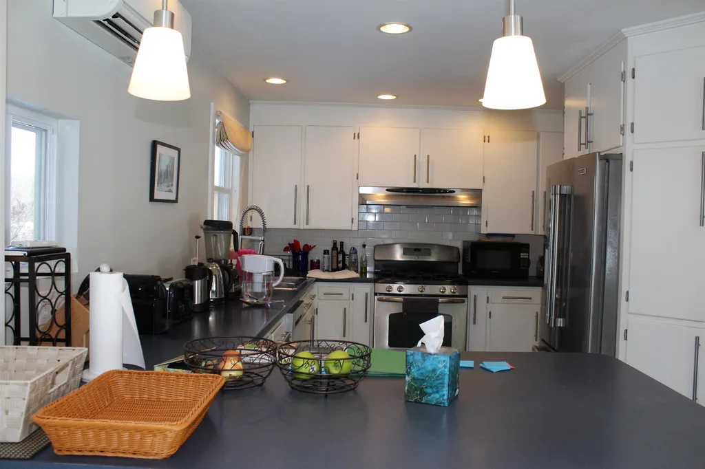 295 Ravenswood Terrace Hartford VT 05001