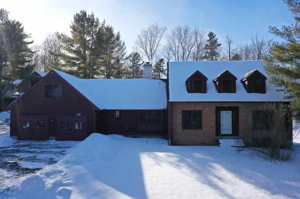 2861 Route 74 E Shoreham VT 05770