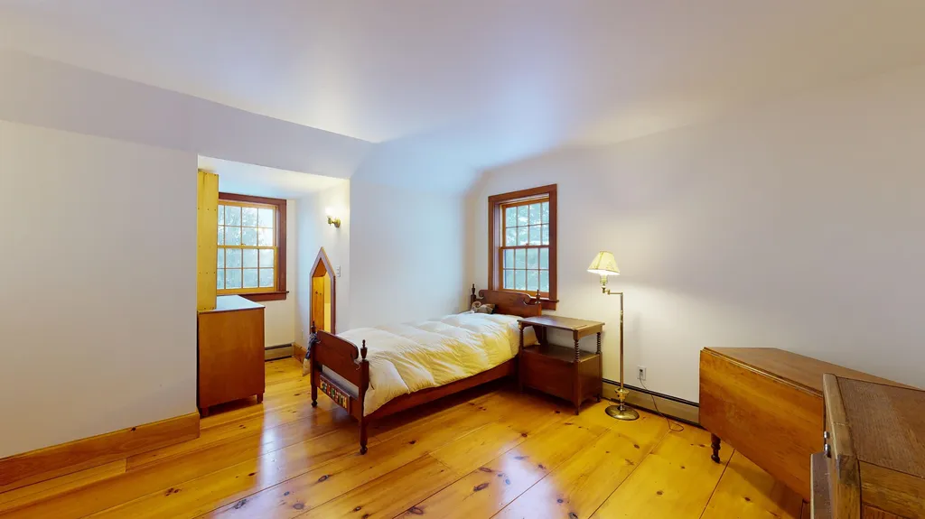 2861 Route 74 E Shoreham VT 05770