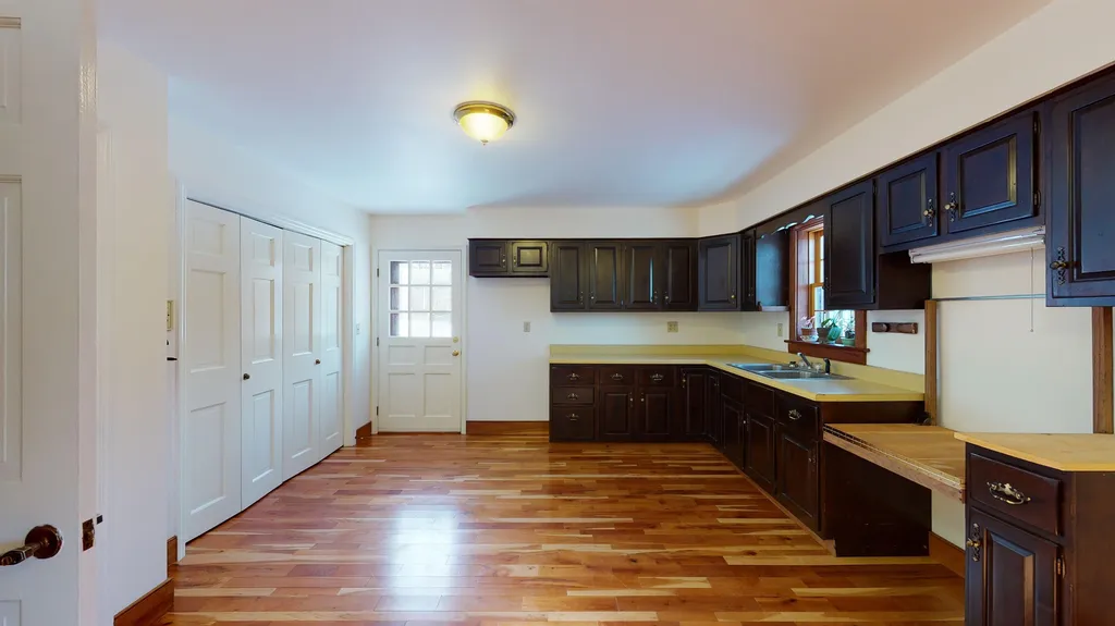 2861 Route 74 E Shoreham VT 05770