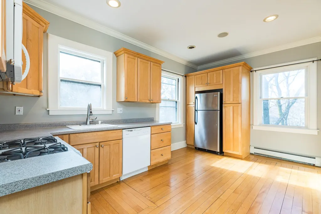 889 South Street Portsmouth NH 03801