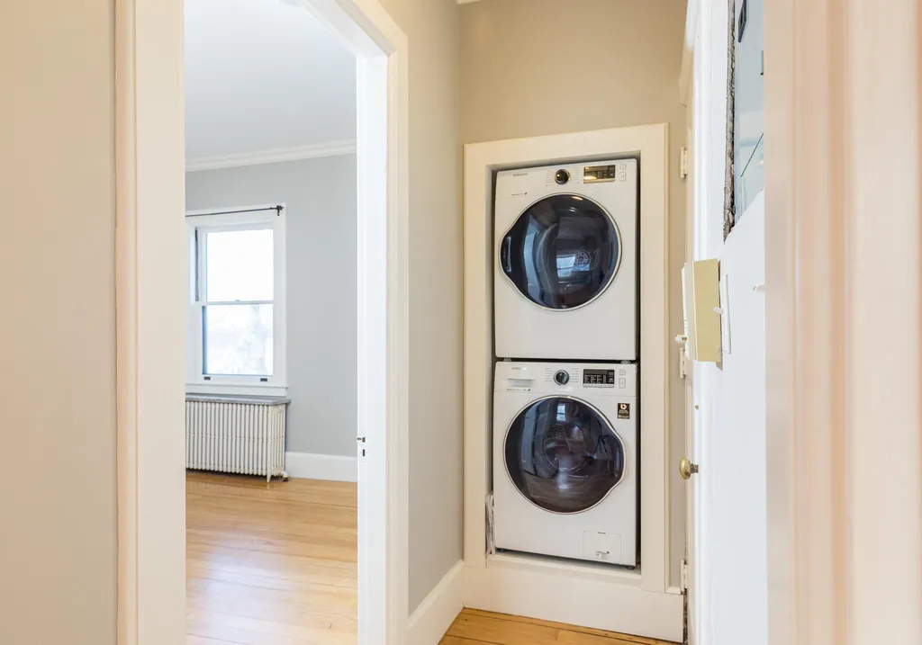 889 South Street Portsmouth NH 03801