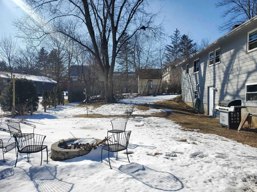 14 Arch Street Keene NH 03431