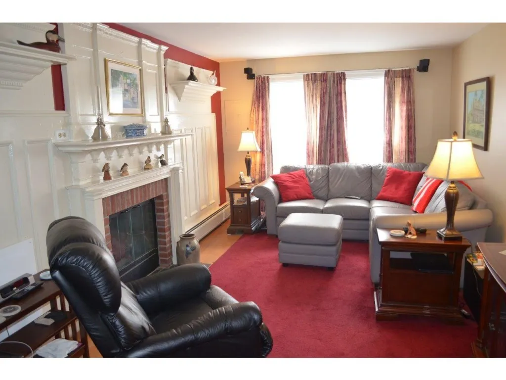 43 Pleasant Street Woodstock VT 05091