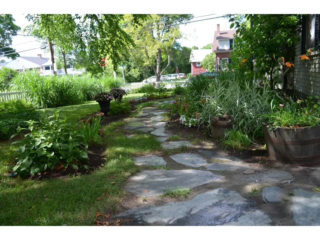 43 Pleasant Street Woodstock VT 05091