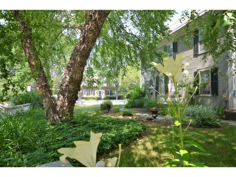 43 Pleasant Street Woodstock VT 05091