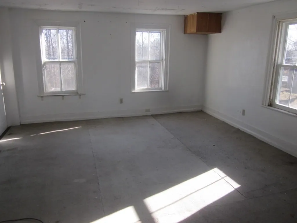 80 Main Street Newfields NH 03856