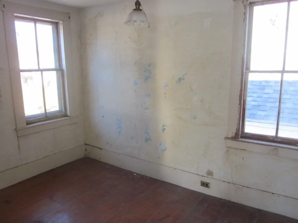 80 Main Street Newfields NH 03856