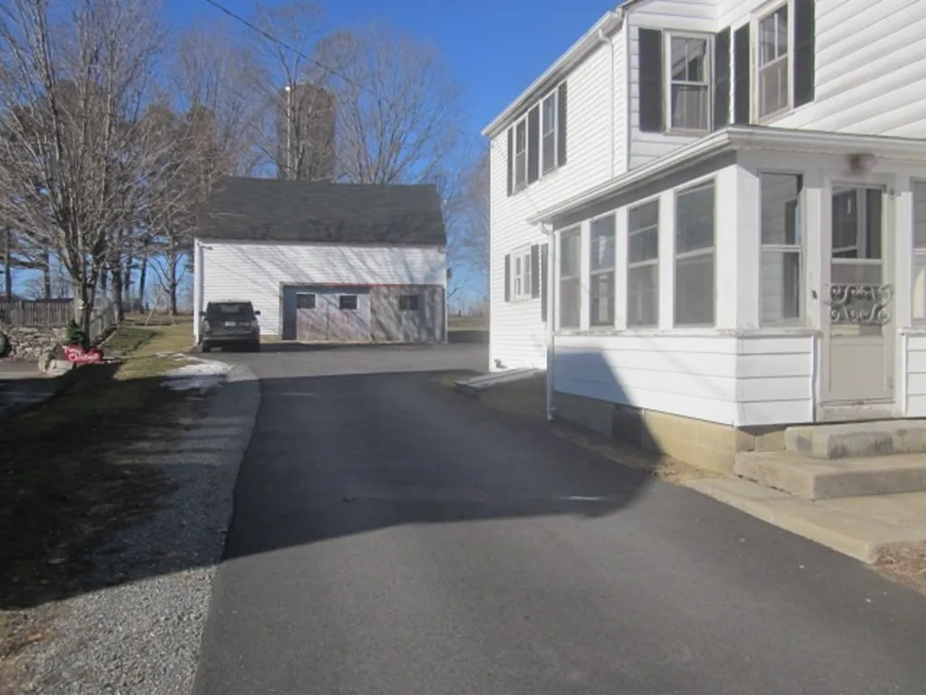80 Main Street Newfields NH 03856