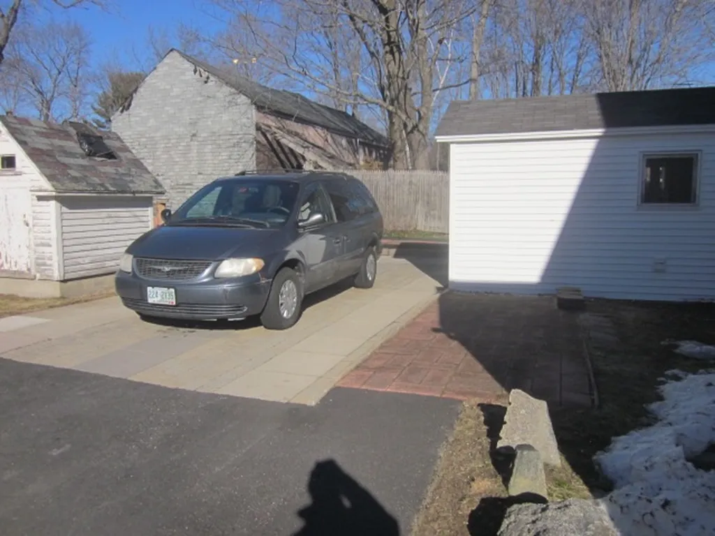 80 Main Street Newfields NH 03856