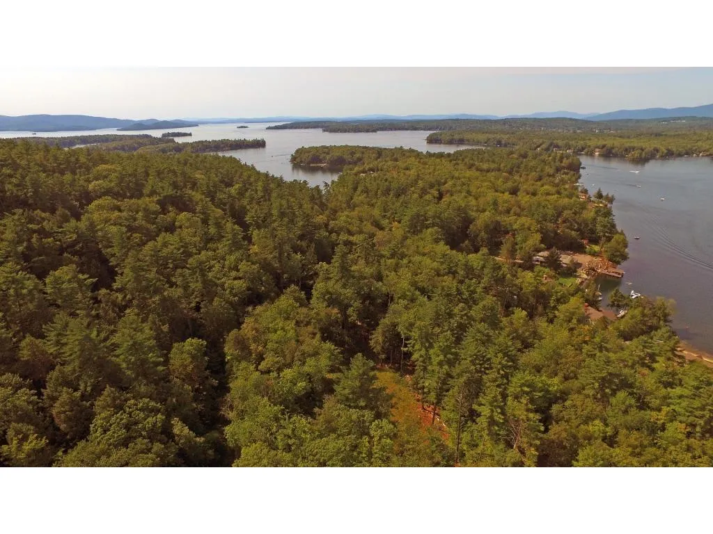 00 Springfield Point Road Wolfeboro NH 03894