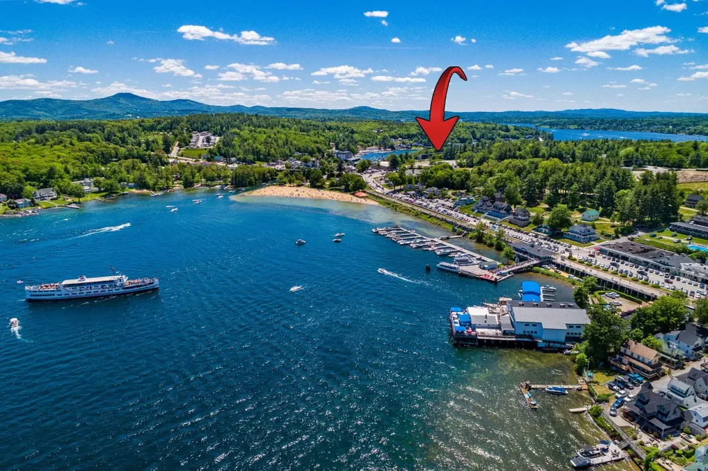 76 Endicott Street Laconia NH 03246