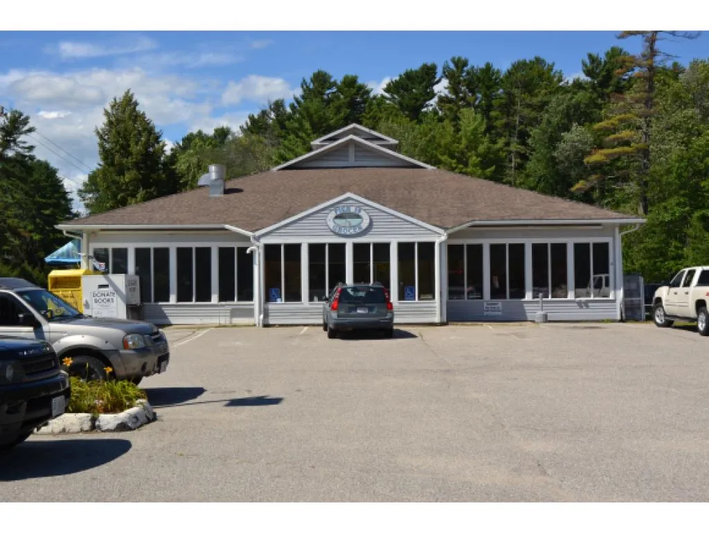 225 Governor Wentworth Highway Tuftonboro NH 03816