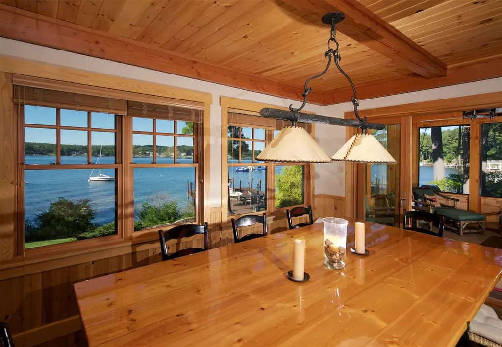 103 Shore Road Gilford NH 03249