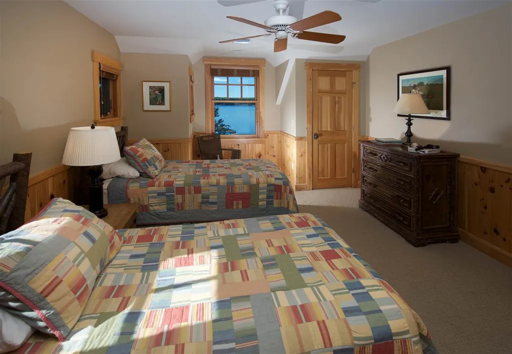 103 Shore Road Gilford NH 03249