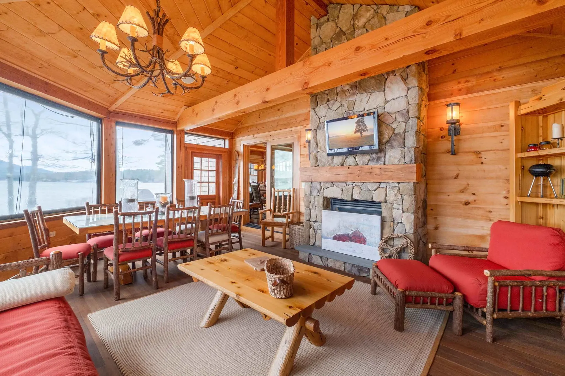 103 Shore Road Gilford NH 03249