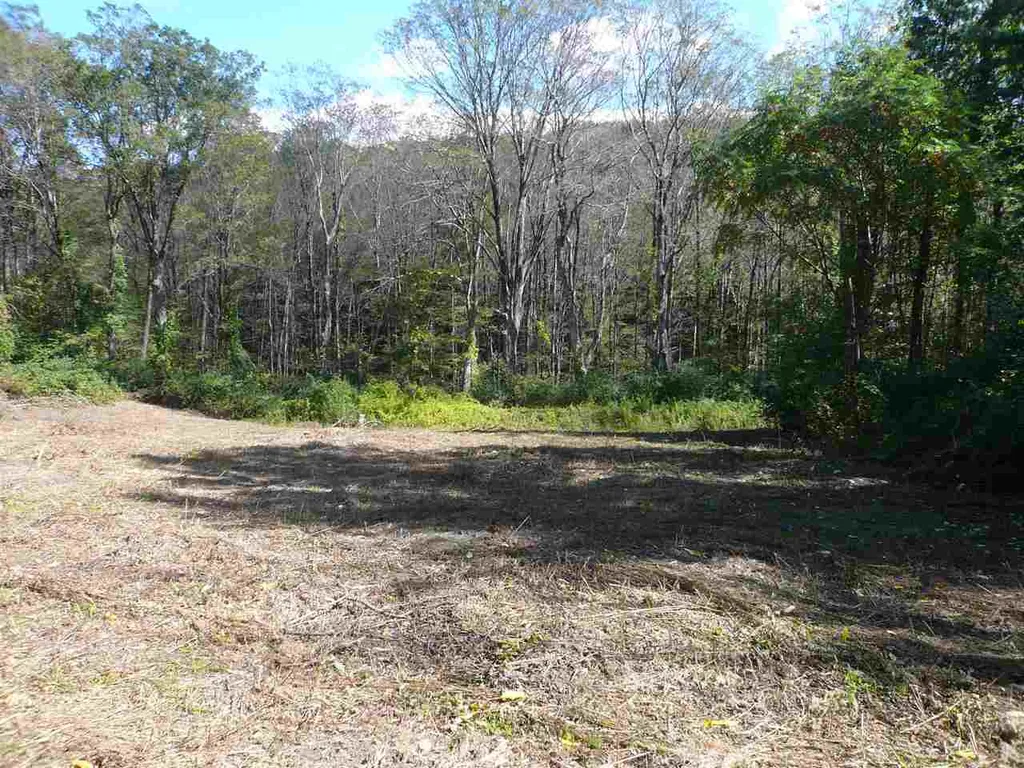 22 Summit Circle Brattleboro VT 05301