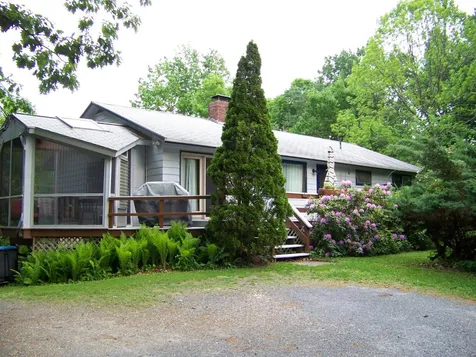 208 Mead Lane Middlebury VT 05753