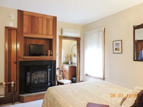 86 Main Street Ludlow VT 05149