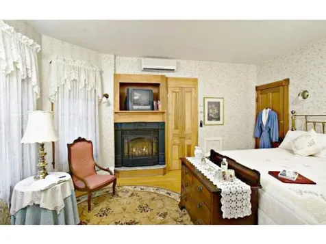 86 Main Street Ludlow VT 05149
