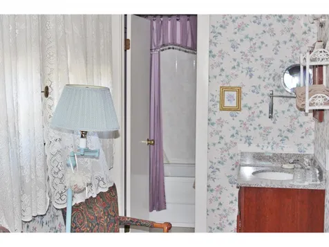86 Main Street Ludlow VT 05149