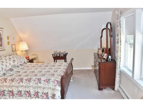 86 Main Street Ludlow VT 05149