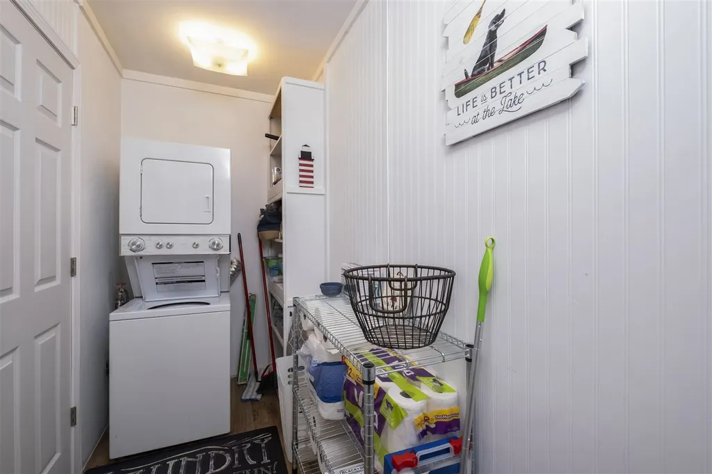 44 Eaglemere Road Tuftonboro NH 03816