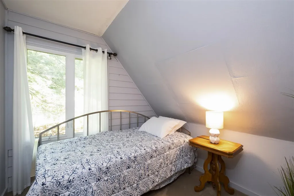 44 Eaglemere Road Tuftonboro NH 03816
