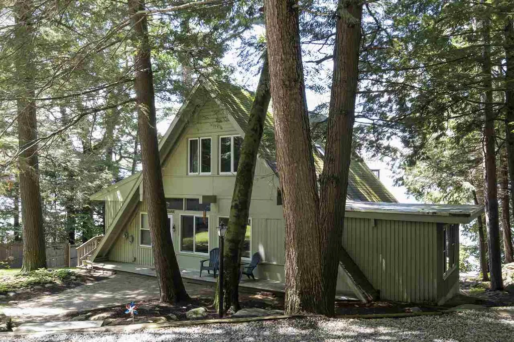 44 Eaglemere Road Tuftonboro NH 03816