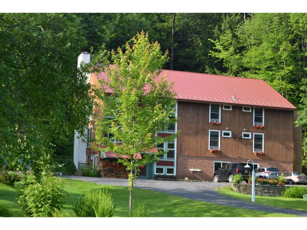755 Millbrook Road Fayston VT 05673
