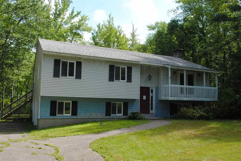 1502 State Road Eliot ME 03903