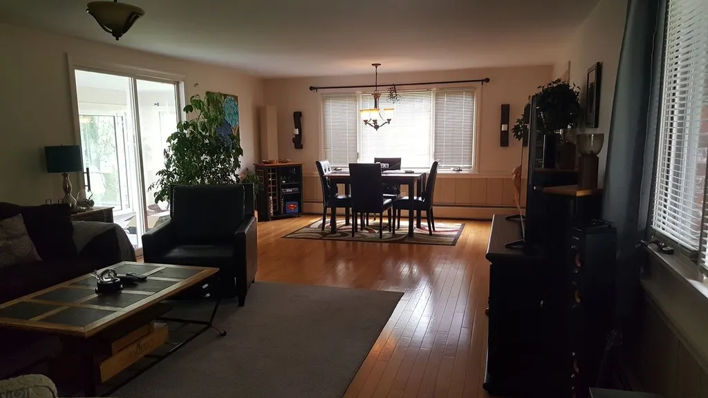 86 Carter Road New London NH 03257