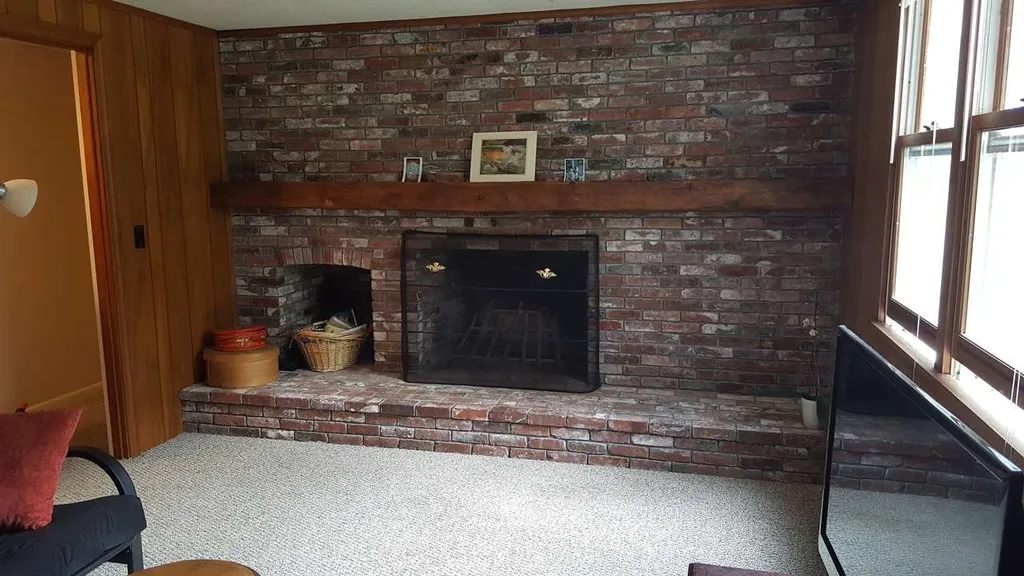 86 Carter Road New London NH 03257