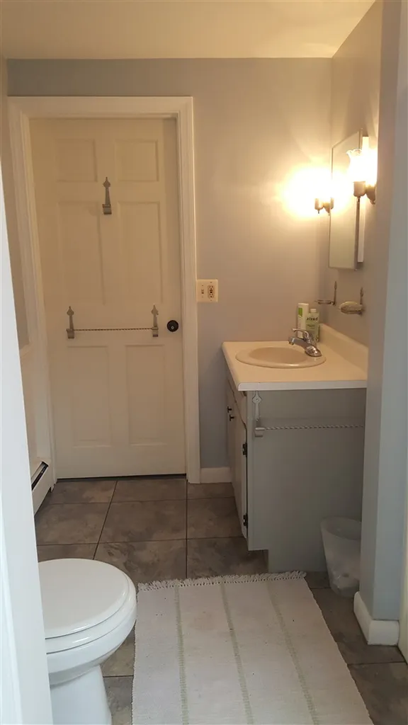86 Carter Road New London NH 03257