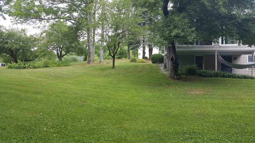 86 Carter Road New London NH 03257