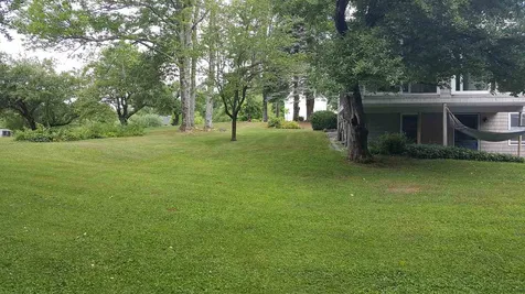 86 Carter Road New London NH 03257
