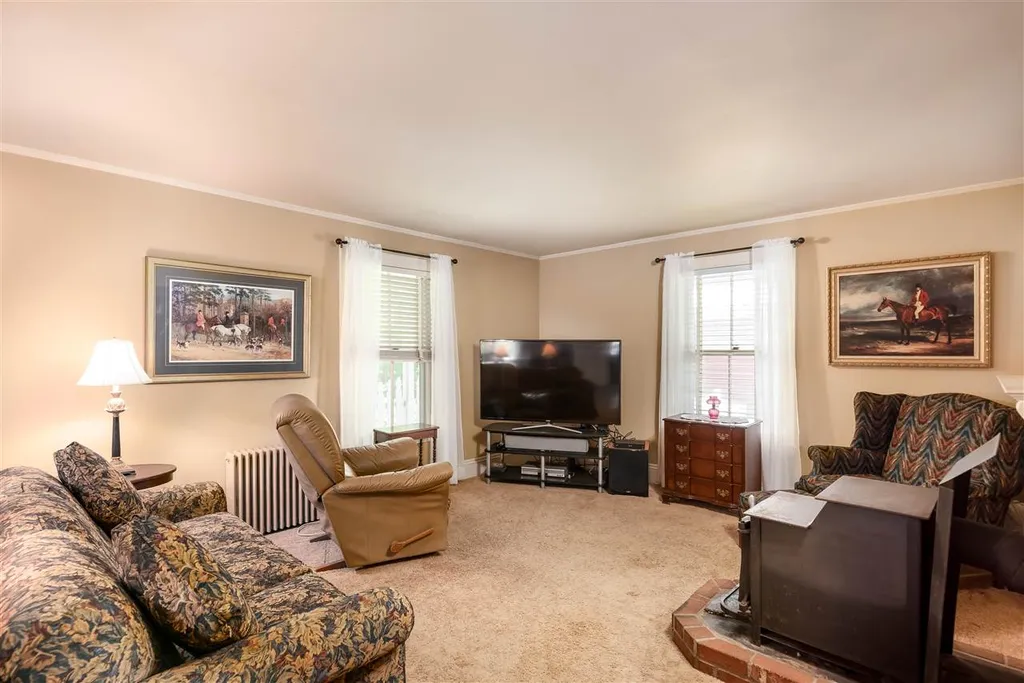 148 Conway Road Madison NH 03849