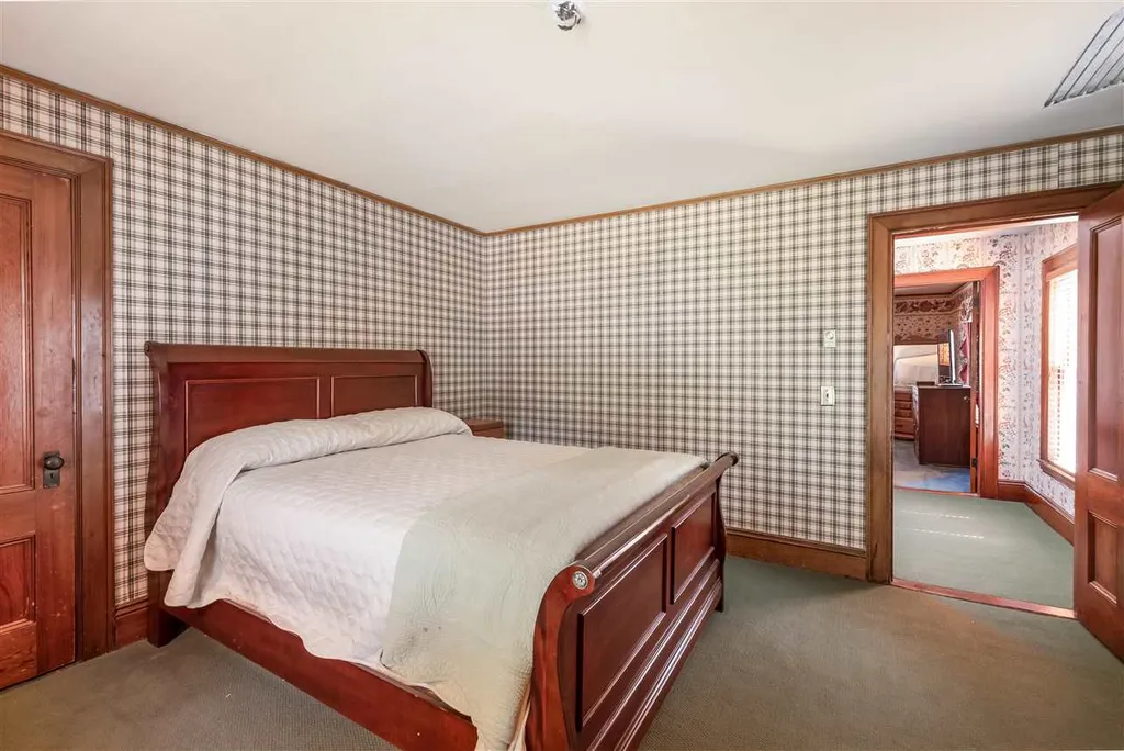 148 Conway Road Madison NH 03849