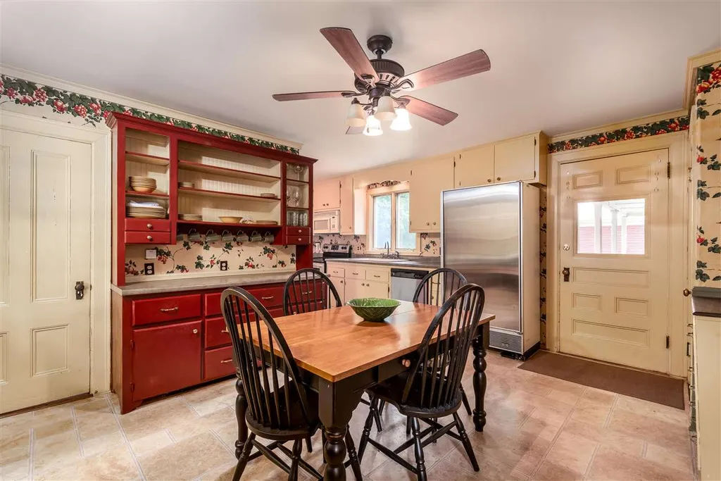 148 Conway Road Madison NH 03849